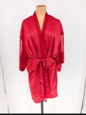 Preloved Victoria's Secret Gold Label Red Satin Robe OS